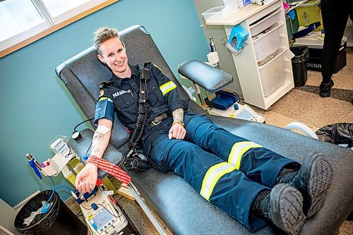 NIC ADAM / FREE PRESS
Paramedic Sabrina Labossiere gets blood drawn at Canadian Blood Services as part of this years Sirens for Life campaign Tuesday afternoon. 
240625 - Tuesday, June 25, 2024.

Reporter: Jura