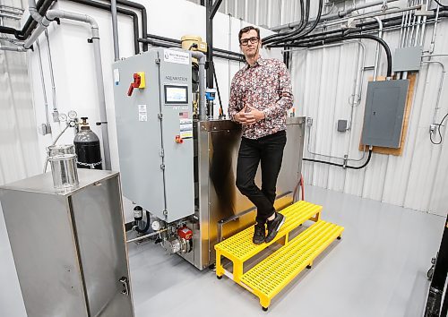 JOHN WOODS / FREE PRESS
Dwayne Till, founder of Tillwell, a company that offers aquamation, also known as alkaline hydrolysis, is photographed with his veterinarian alkaline hydrolysis system in his business in Headingley Tuesday, June 18, 2024. Till is planning to provide this as an alternative to traditional cremation services for both pets and humans.

Reporter: gabby