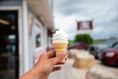 MIKAELA MACKENZIE / FREE PRESS

A kid&#x573;-sized vanilla soft-serve cone at the Kiln drive-in in Stonewall on Tuesday, June 25, 2024.

For summer slices story.

