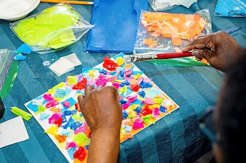 NIC ADAM / FREE PRESS
Pat Mitchell at the Stroke survivors in the Stroke Recovery Association of Manitoba&#x2019;s art class making tissue paper art on Wednesday morning.
240626 - Wednesday, June 26, 2024.

Reporter: Thandi