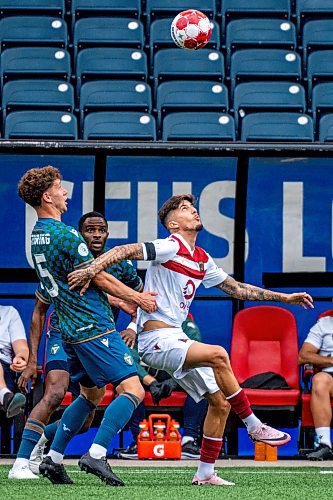 NIC ADAM / FREE PRESS
Valour FC&#x2019;s Diogo Dias da Ressurrei&#xe7;&#xe3;o (20) during Thursday&#x2019;s game against York United FC at Princess Auto Stadium.
240627 - Thursday, June 27, 2024.

Reporter: Josh