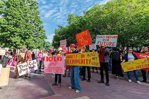 MIKE DEAL / FREE PRESS
Supporters of community organizations like ArtCity and Graffiti Gallery rally at City Hall in an effort to reverse a proposed 62% cut to the Community Grants fund.  This is a $2.1 million cut from a $3.4 million budget.
240627 - Thursday, June 27, 2024.