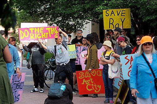 MIKE DEAL / FREE PRESS
Supporters of community organizations like ArtCity and Graffiti Gallery rally at City Hall in an effort to reverse a proposed 62% cut to the Community Grants fund.  This is a $2.1 million cut from a $3.4 million budget.
240627 - Thursday, June 27, 2024.