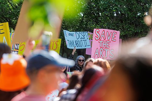 MIKE DEAL / FREE PRESS
Supporters of community organizations like ArtCity and Graffiti Gallery rally at City Hall in an effort to reverse a proposed 62% cut to the Community Grants fund.  This is a $2.1 million cut from a $3.4 million budget.
240627 - Thursday, June 27, 2024.