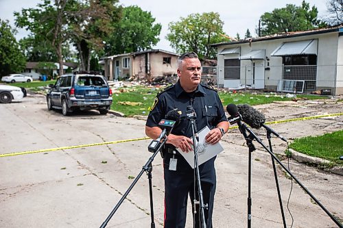 MIKAELA MACKENZIE / FREE PRESS

Constable Jason Michalyshen speaks to the media in front of the rubble where a house exploded yesterday on Camrose Bay in Transcona on Thursday, June 27, 2024.

For &#x460;story.

