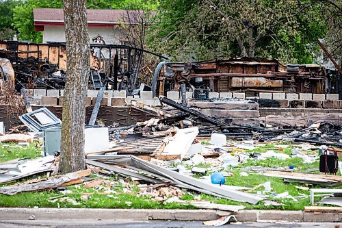 MIKAELA MACKENZIE / FREE PRESS

The rubble where a house exploded yesterday on Camrose Bay in Transcona on Thursday, June 27, 2024.

For &#x460;story.

