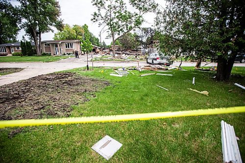 MIKAELA MACKENZIE / FREE PRESS

The rubble where a house exploded yesterday on Camrose Bay in Transcona on Thursday, June 27, 2024.

For &#x460;story.

