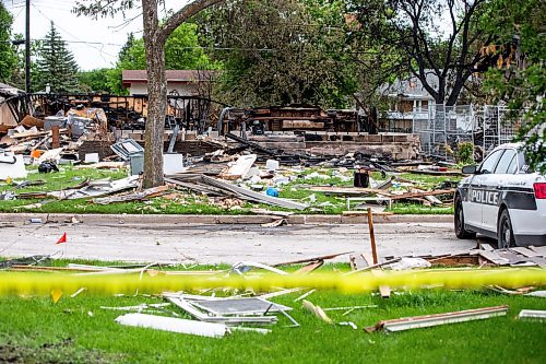 MIKAELA MACKENZIE / FREE PRESS

The rubble where a house exploded yesterday on Camrose Bay in Transcona on Thursday, June 27, 2024.

For &#x460;story.

