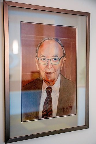 NIC ADAM / FREE PRESS
A portrait of Norm Coghlan, the man who started Coghlan&#x2019;s in 1951, hangs by the entryway of the Coghlan&#x2019;s office Thursday afternoon.
240627 - Thursday, June 27, 2024.

Reporter: Aaron