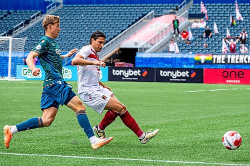 NIC ADAM / FREE PRESS
Valour FC&#x2019;s Gianfranco Facchineri (23) during Thursday&#x2019;s game against York United FC at Princess Auto Stadium.
240627 - Thursday, June 27, 2024.

Reporter: Josh