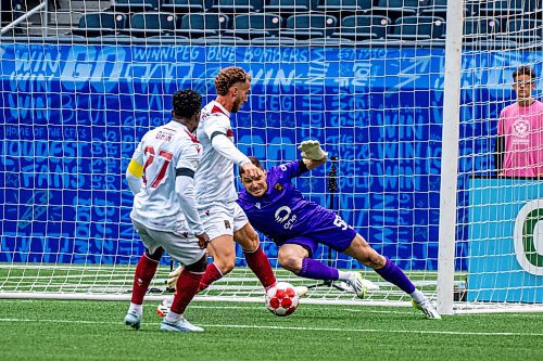 NIC ADAM / FREE PRESS
Valour FC&#x2019;s Jonathan Joseph Viscosi (50) during Thursday&#x2019;s game against York United FC at Princess Auto Stadium.
240627 - Thursday, June 27, 2024.

Reporter: Josh