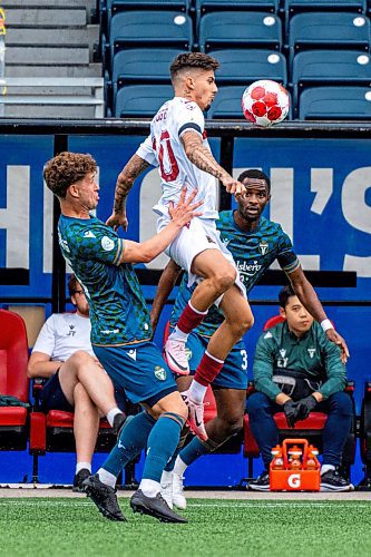 NIC ADAM / FREE PRESS
Valour FC&#x2019;s Diogo Dias da Ressurrei&#xe7;&#xe3;o (20) during Thursday&#x2019;s game against York United FC at Princess Auto Stadium.
240627 - Thursday, June 27, 2024.

Reporter: Josh