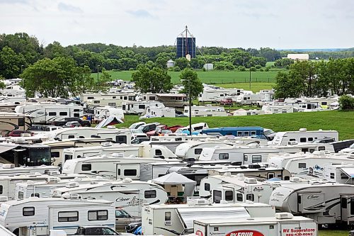 Campers line the fields at Dauphin’s Countryfest. (Tim Smith/The Brandon Sun)