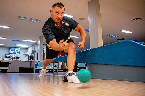 NIC ADAM / FREE PRESS
Dwayne Gelardi plays some five pin at Rossmere Lanes Friday afternoon. He will be competing in the national five-pin masters championship next week. 
240628 - Friday, June 28, 2024.

Reporter: Josh