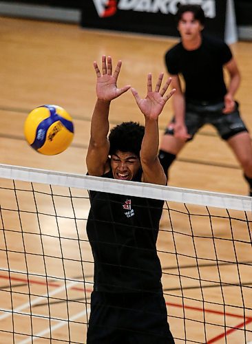 JOHN WOODS / FREE PRESS
Provincial U17 volleyball player Kai Toney is photographed during practice at Dakota Fieldhouse Tuesday, July 2, 2024. 

Reporter: mike