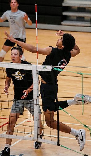 JOHN WOODS / FREE PRESS
Provincial U17 volleyball player Kai Toney is photographed during practice at Dakota Fieldhouse Tuesday, July 2, 2024. 

Reporter: mike