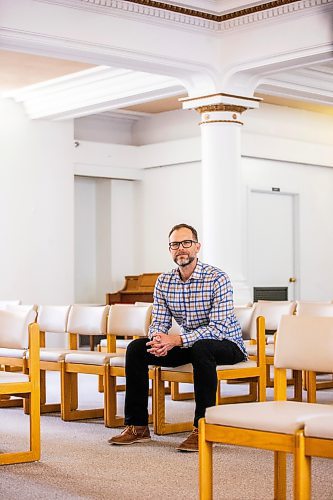 MIKAELA MACKENZIE / FREE PRESS

Spiritual care provider Justin Neufeld in the chapel at St. Boniface Hospital on Friday, June 28, 2024.

For John Longhurst story.

