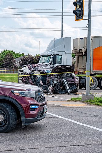 NIC ADAM / FREE PRESS
WPS at the scene of a serious motor vehicle collision on Lagimodiere Blvd and E Mint Pl that occurred around 10:20 on Friday morning. A woman was sent to hospital and is now in critical condition police say.
240705 - Friday, July 05, 2024.

Reporter: ?