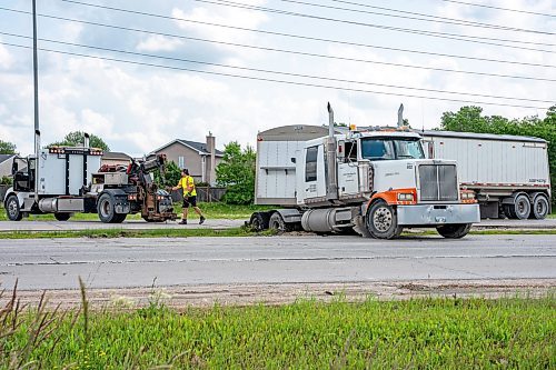 NIC ADAM / FREE PRESS
WPS at the scene of a serious motor vehicle collision on Lagimodiere Blvd and E Mint Pl that occurred around 10:20 on Friday morning. A woman was sent to hospital and is now in critical condition police say.
240705 - Friday, July 05, 2024.

Reporter: ?