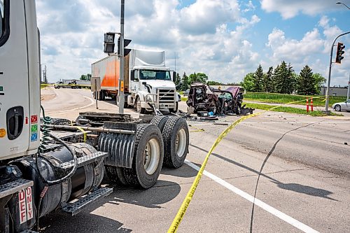 NIC ADAM / FREE PRESS
WPS at the scene of a serious motor vehicle collision on Lagimodiere Blvd and E Mint Pl that occurred around 10:20 on Friday morning. A woman was sent to hospital and is now in critical condition police say.
240705 - Friday, July 05, 2024.

Reporter: ?