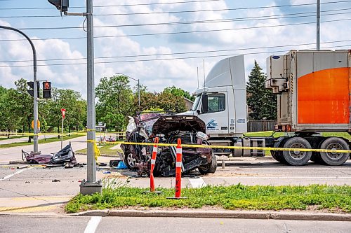 NIC ADAM / FREE PRESS
WPS at the scene of a serious motor vehicle collision on Lagimodiere Blvd and E Mint Pl that occurred around 10:20 on Friday morning. A woman was sent to hospital and is now in critical condition police say.
240705 - Friday, July 05, 2024.

Reporter: ?