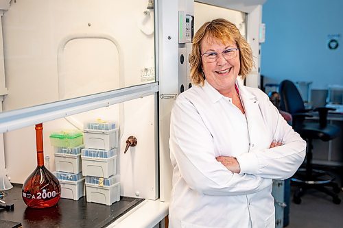 NIC ADAM / FREE PRESS
Kane Biotech&#x2019;s Chief Quality Officer Lori Christofalos pictured in the Quality Control lab of Kane&#x2019;s Laboratory at U of M&#x2019;s Smartpark on Friday morning.
240705 - Friday, July 05, 2024.

Reporter: Martin Cash