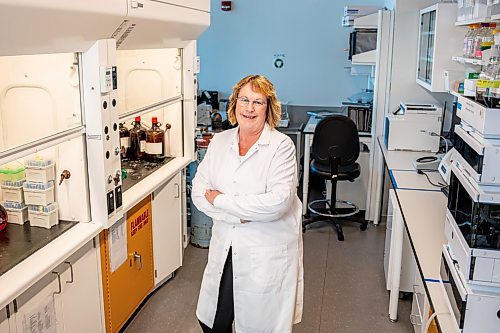 NIC ADAM / FREE PRESS
Kane Biotech&#x2019;s Chief Quality Officer Lori Christofalos pictured in the Quality Control lab of Kane&#x2019;s Laboratory at U of M&#x2019;s Smartpark on Friday morning.
240705 - Friday, July 05, 2024.

Reporter: Martin Cash