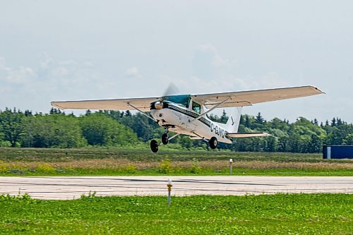 NIC ADAM / FREE PRESS
St. Andrews Airport is celebrating its 60th anniversary this month since it first opened.
A Cessna takes off from St. Andrews Airport on Monday morning.
240708 - Monday, July 08, 2024.

Reporter: Matt Frank