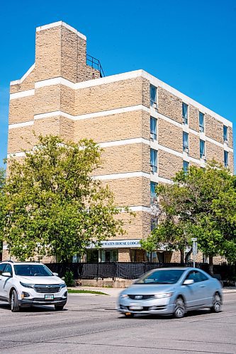 NIC ADAM / FREE PRESS
The Keewatin House Lodge (86 Keewatin St.) pictured on Tuesday afternoon. The building offers rooms to people from northern Manitoba who are in the city for medical reasons.
240708 - Monday, July 08, 2024.

Reporter: Kevin