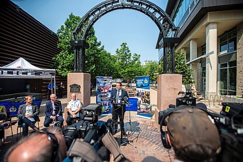 MIKAELA MACKENZIE / FREE PRESS

Justice minister Matt Wiebe provides an update on the Violent Crime Retail Theft Initiative to the media at Bijou Park on Wednesday, July 10, 2024. 

For Chris story.

