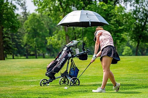 NIC ADAM / FREE PRESS
Addison Kartusch, from St. Charles Country Club, plays in The Manitoba Golf Junior Girls championship at Niakawa country club Wednesday afternoon.
240710 - Wednesday, July 10, 2024.

Reporter: Zoe Pierce