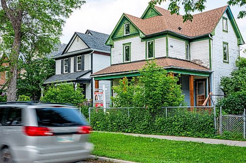 NIC ADAM / FREE PRESS
A for sale sign at 745 Toronto St. in Daniel McIntyre. Re/Max Canada has named Daniel McIntyre one of Canada&#x2019;s most liveable neighbourhoods in its 2024 Liveability Report.
240710 - Wednesday, July 10, 2024.

Reporter: ?