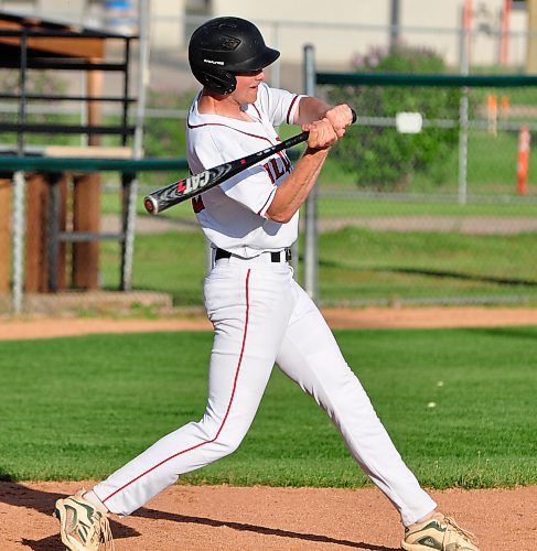 Oildome 18U first baseman Tyler Robertson will be counted on at Tier 1 provincials in Portage this weekend during the three-day tournament starting on Friday for his defence and bat at the plate. He would normally be part of the starting rotation, but a wonky shoulder will curtain his throwing from the mound. (Jules Xavier/The Brandon Sun)