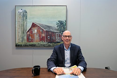 City manager Ron Bowles sits at a table in his office on the second floor of Brandon City Hall on Thursday afternoon. Bowles announced Thursday that he's leaving his job as of Aug. 30 to become the city manager of West Kelowna, B.C. (Colin Slark/The Brandon Sun)