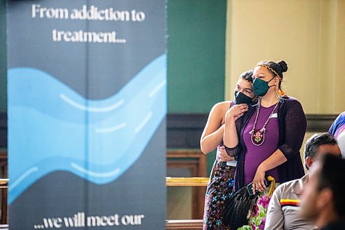 MIKAELA MACKENZIE / FREE PRESS

Cultural health and integration lead for the Aboriginal Health &amp; Wellness Centre&#x573; safer consumption site Charlene Hallett (right) and her daughter, Lauren Hallett, listen to speakers at a safer consumption site announcement at the Aboriginal Health &amp; Wellness Centre on Friday, July 12, 2024. 

For Malak story.

