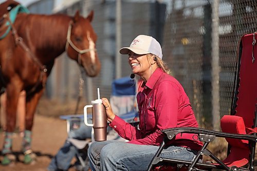 12072024
Shannon Kerr, a horse trainer and barrel racer living in Brazil, leads an advanced barrel racing clinic at the Austin Stampede grounds on a scorching hot Thursday. Colosimo trains horses as well and is training Sox for his first year competing in barrel racing. Before arriving in Manitoba, Kerr led clinics in Saskatchewan, Alberta and BC. (Tim Smith/The Brandon Sun)