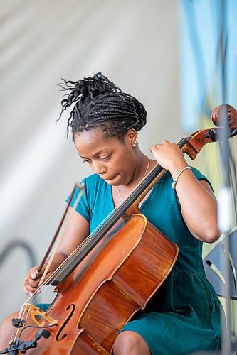 BROOK JONES / FREE PRESS
Tuli Porcher, who is from Victoria, B.C., of Echo Tech Rider performs on the Snowberry Field stage at the 49th Winnipeg Folk Festival at Birds Hill Provincial Park in Man., Sunday, July 14, 2024.