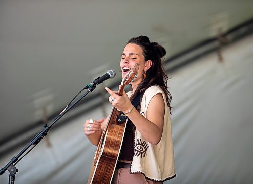 BROOK JONES / FREE PRESS
Steph Strings, who is a musician based in Melbourne, Australia, perform on the Little Stage In The Forest at the 49th Winnipeg Folk Festival at Birds Hill Provincial Park in Man., Sunday, July 14, 2024.