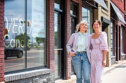 MIKAELA MACKENZIE / FREE PRESS

Dominika (left) and Zoe Dratwa, co-owners of Verde Plant Design (soon to be Verde Candle Bar), outside of their old space on Osborne Street on Monday, July 15, 2024. The company will undergo a transformation, turning from plant shop to candle-making bar, and will open on Academy Road this August.

For Gabby story.

