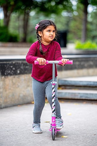 NIC ADAM / FREE PRESS
Hargeed Ahdi learns to skate at Sk8 Skates&#x2019; free skateboarding class at the Forks on Tuesday afternoon.
240716 - Tuesday, July 16, 2024.

Reporter: Zoe