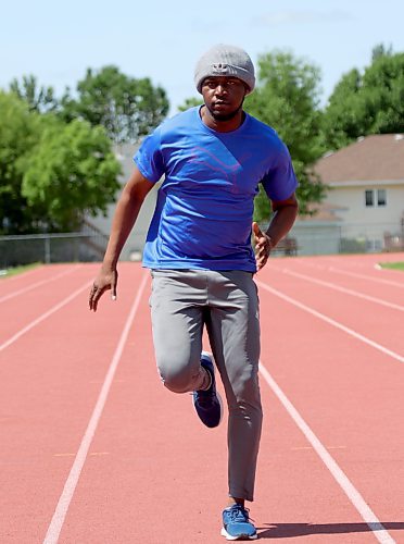 Former Jamaican college sprinter Rusheed Edwards, who moved to Brandon in September, is starting Assert Track Club for athletes age 14 and older in the Wheat City. (Thomas Friesen/The Brandon Sun)