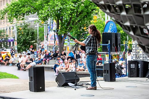 MIKAELA MACKENZIE / FREE PRESS

Fringe festival launches at Old Market Square with a set by musician Mitchell Makoons on Wednesday, July 17, 2024.

