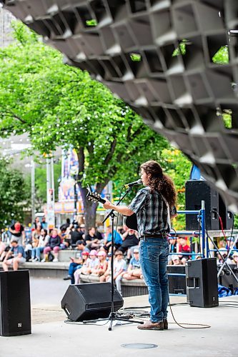 MIKAELA MACKENZIE / FREE PRESS

Fringe festival launches at Old Market Square with a set by musician Mitchell Makoons on Wednesday, July 17, 2024.

