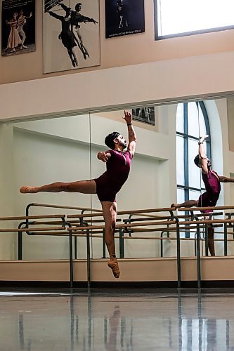 MIKAELA MACKENZIE / FREE PRESS

Royal Winnipeg Ballet dancer Stephan Azulay, who has recieved a promotion within the company, on Wednesday, July 17, 2024.

For Jen story.