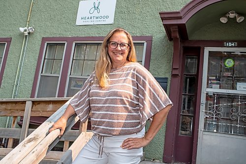 BROOK JONES / FREE PRESS
Katie Inverarity, who is the past chairperson of Heartwood Healing Centre, is pictured in front of the centre at 104 Roslyn Ave., in Winnipeg, Man., Friday, July 19, 2024. The local centre is a non-profit that supports Manitobans who have experienced childhood sexual abuse.