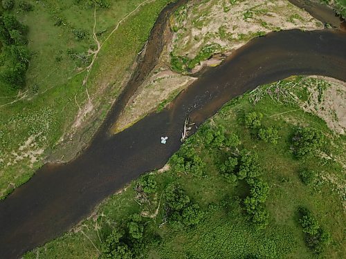 22072024
A group of friends float down the Little Saskatchewan River west of Brandon on a hot and humid Monday afternoon. 
(Tim Smith/The Brandon Sun)