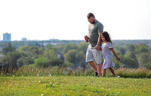 Ruth Bonneville / Free Press

Standup - Morning walk with daughter

Kyle Brause spends some chill time strolling with his seven-year-old daughter Elena Fabrus - Brause along the top of Garbage Hill Wednesday.  


July 24th,  2024

