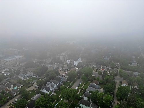 24072024
Fog hangs over Brandon on a humid Wednesday morning. Environment Canada predicts a high of 34 C today.
(Tim Smith/The Brandon Sun)