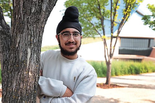 Ruth Bonneville / Free Press

volunteers

Photo of high school graduate, Baljot Rai (17yrs), founder of One in All, a project that helps get religious materials into the hands of incarcerated folks who practice minority faiths.  Photo taken in front of the CMHR (Canadian Museum for Human Rights), where he also, volunteers. 

Aaron's column

July 25th,  2024

