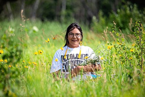 MIKAELA MACKENZIE / FREE PRESS

Dana Connolly, the creator of Mashkiki Garden Creations, at Assiniboine Forest on Thursday, July 25, 2024. She makes natural beauty and wellness products infused with Manitoba prairie plants.

For AV story.